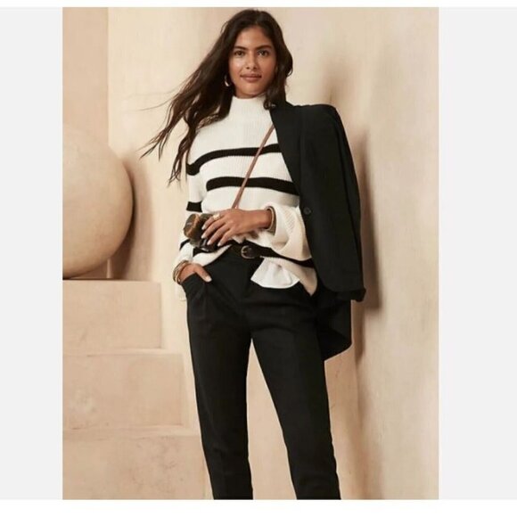 Banana Republic High Rise Tapered Pleated Wool Ankle Pants Black 4 PETITE RT$120 - Picture 2 of 6